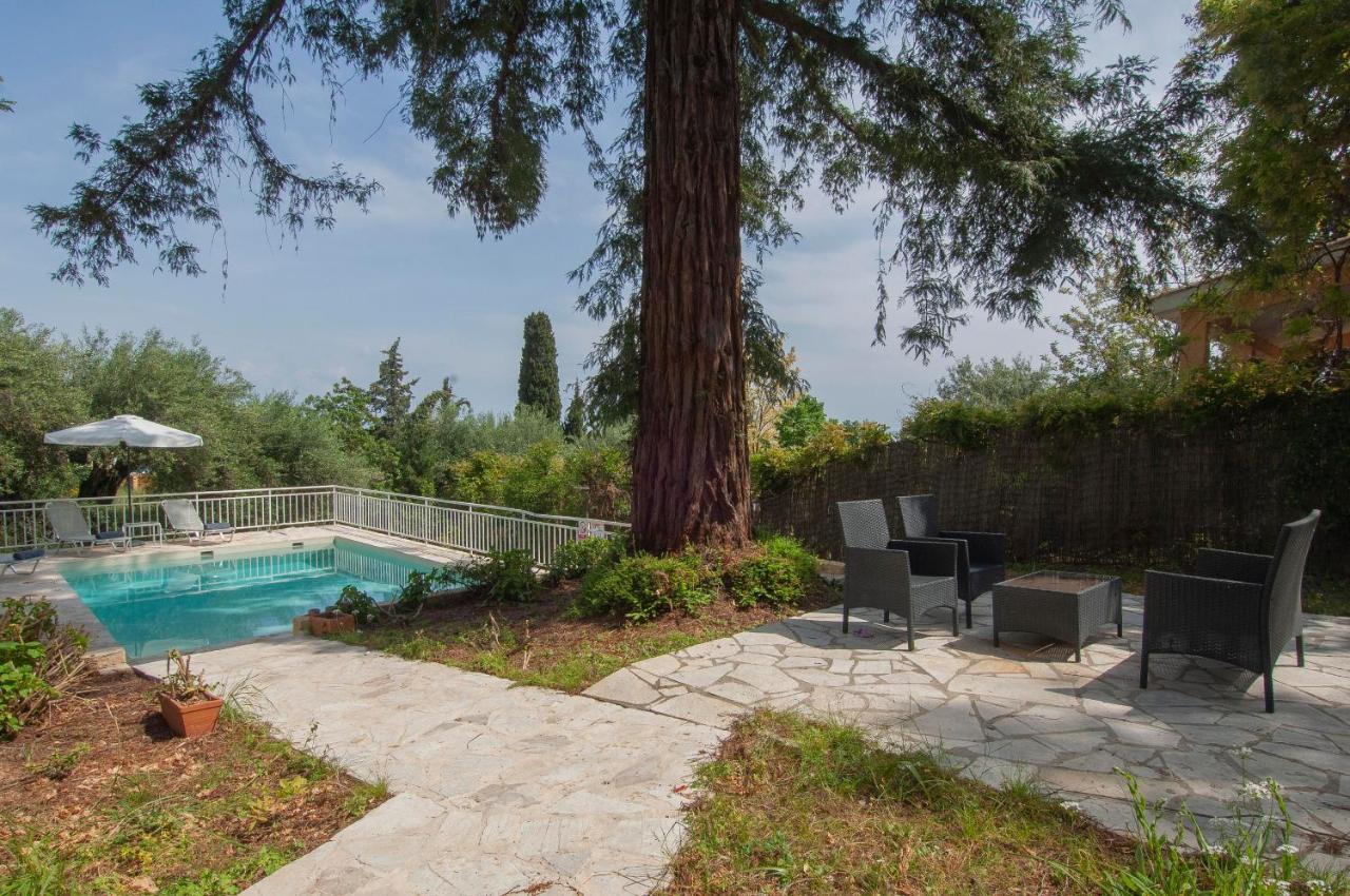 Villa Serena Nisaki  Bagian luar foto
